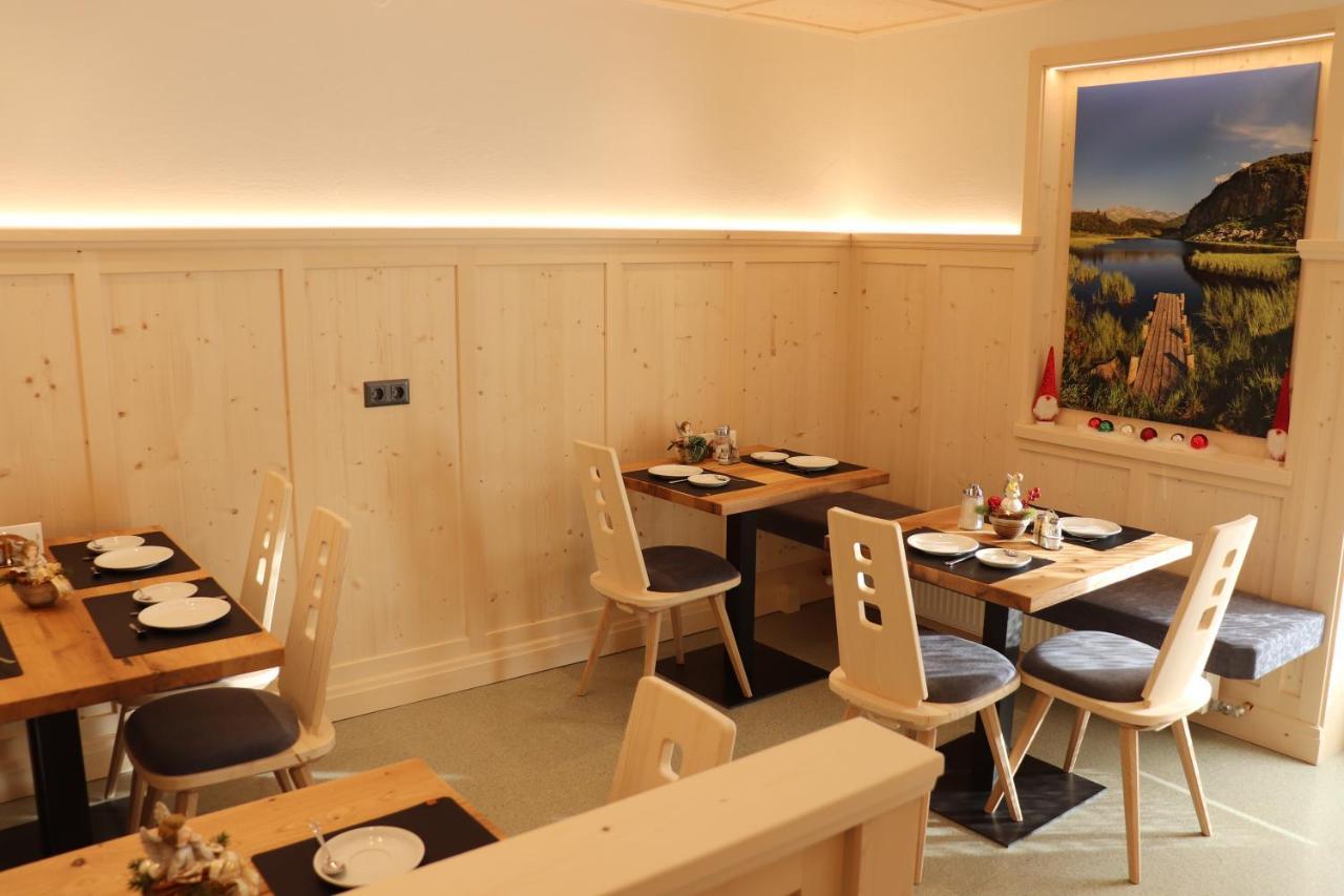 Haus Alpenflora Apartment Flirsch Ngoại thất bức ảnh