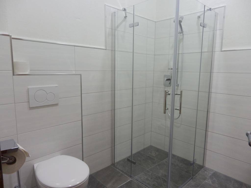 Haus Alpenflora Apartment Flirsch Ngoại thất bức ảnh